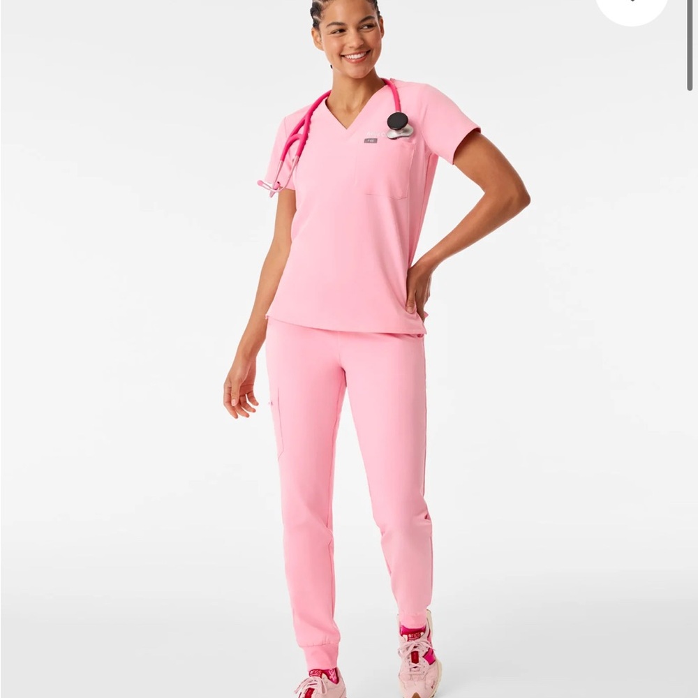 Figs Catarina Top (XS). Fight Club Pink NWT. Matching pants also avail
